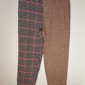Plaid and Herringbone Patterned Pants wool
Men 33”